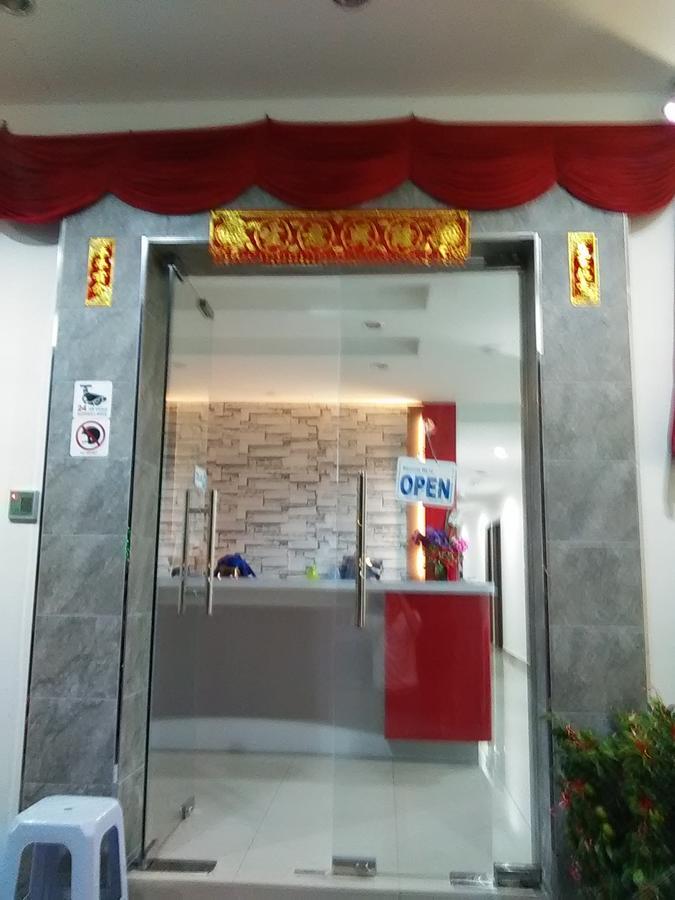 Thanks Hotel ปาริต บุนตาร์ ภายนอก รูปภาพ